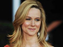 Laura Linney