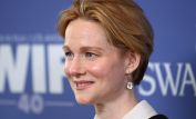 Laura Linney