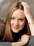 Laura Linney