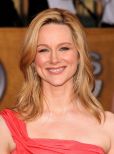 Laura Linney