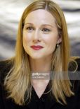 Laura Linney