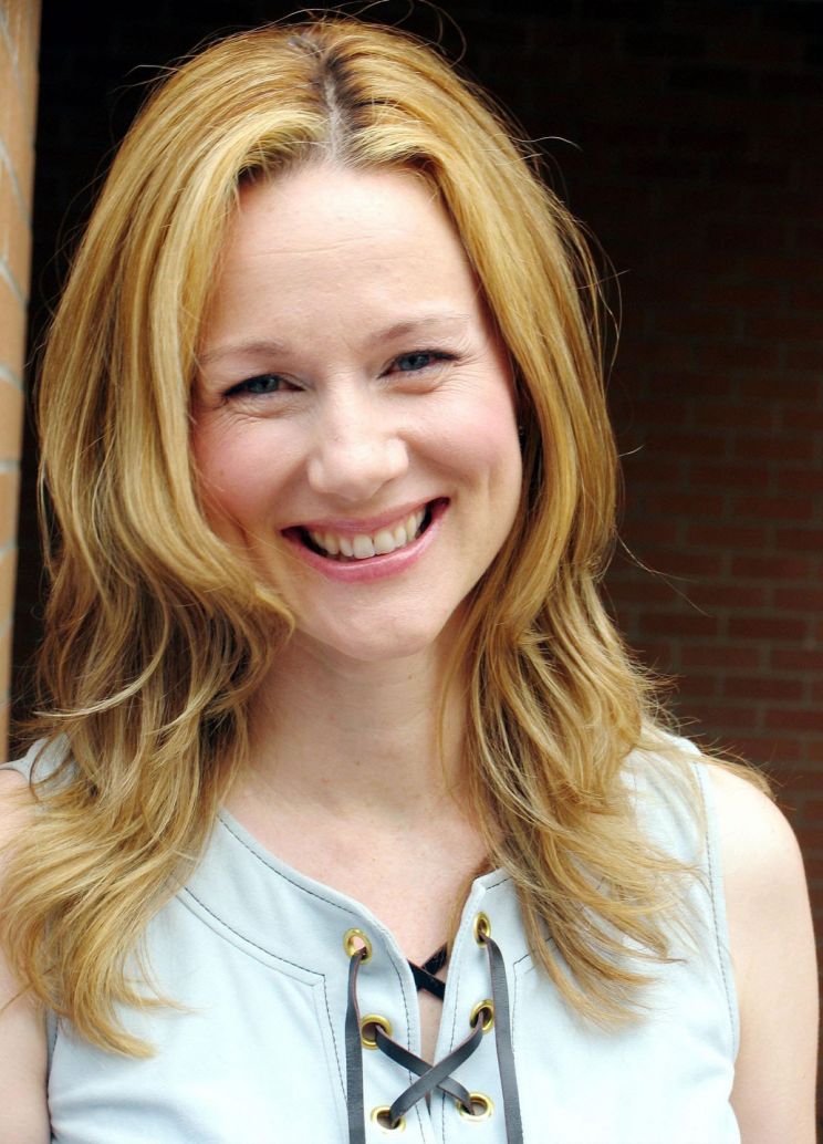 Laura Linney