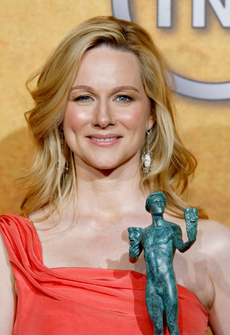 Laura Linney