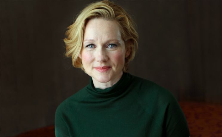 Laura Linney