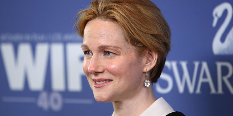 Laura Linney