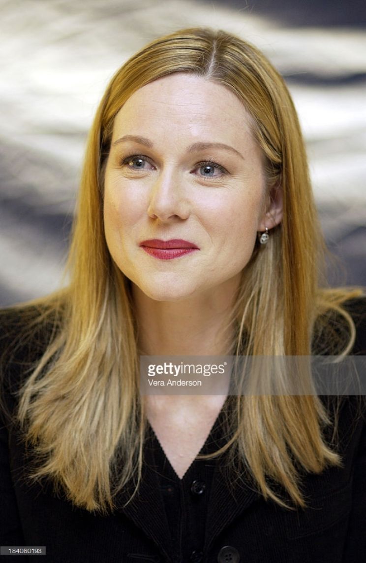 Laura Linney