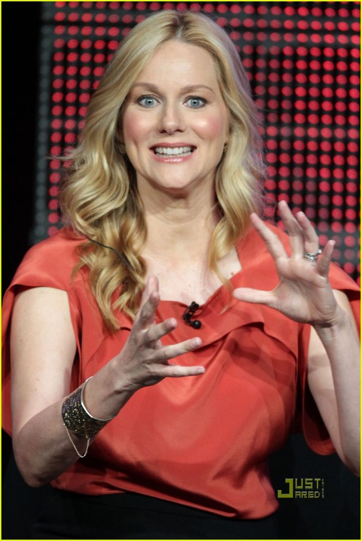 Laura Linney