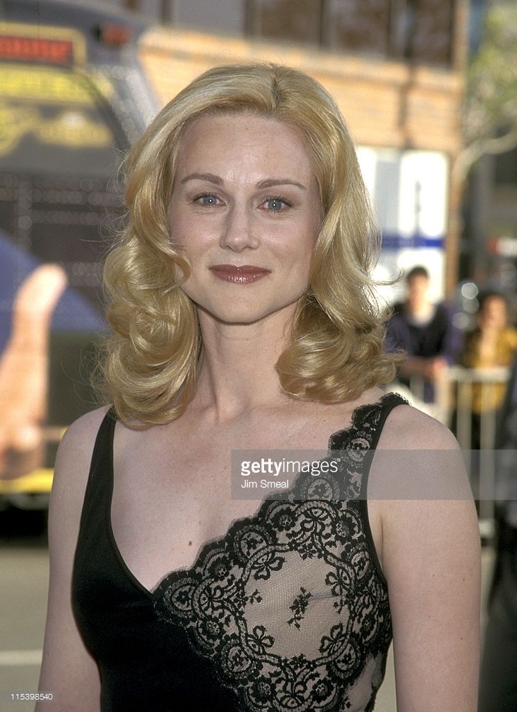 Laura Linney