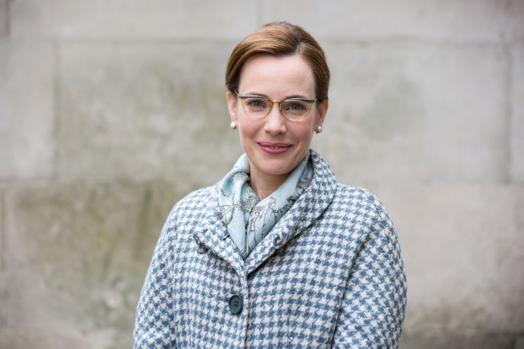 Laura Main