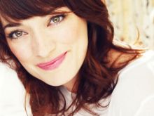 Laura Michelle Kelly