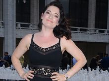 Laura Michelle Kelly