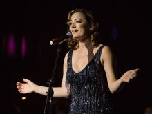 Laura Michelle Kelly photo