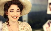 Laura Michelle Kelly