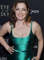 Laura Michelle Kelly