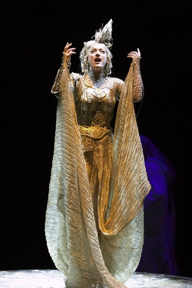 Laura Michelle Kelly