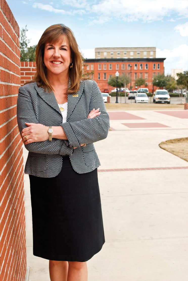 Laura Mooney