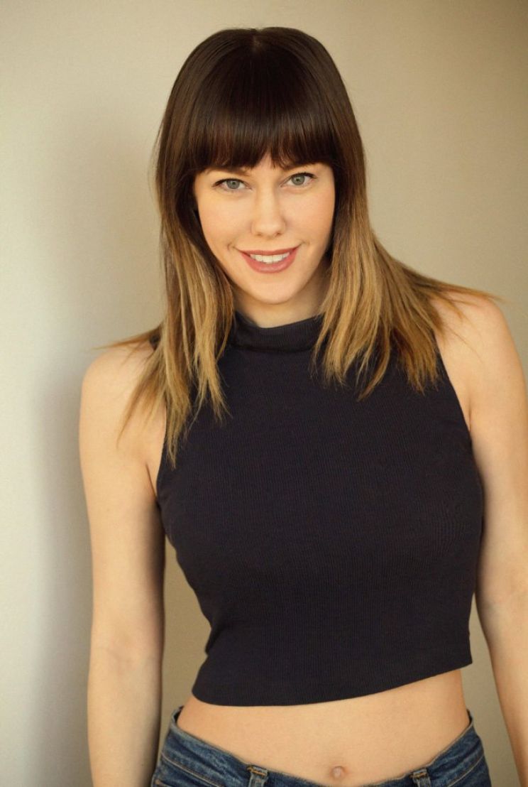 Laura Niles