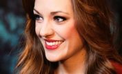 Laura Osnes