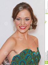 Laura Osnes