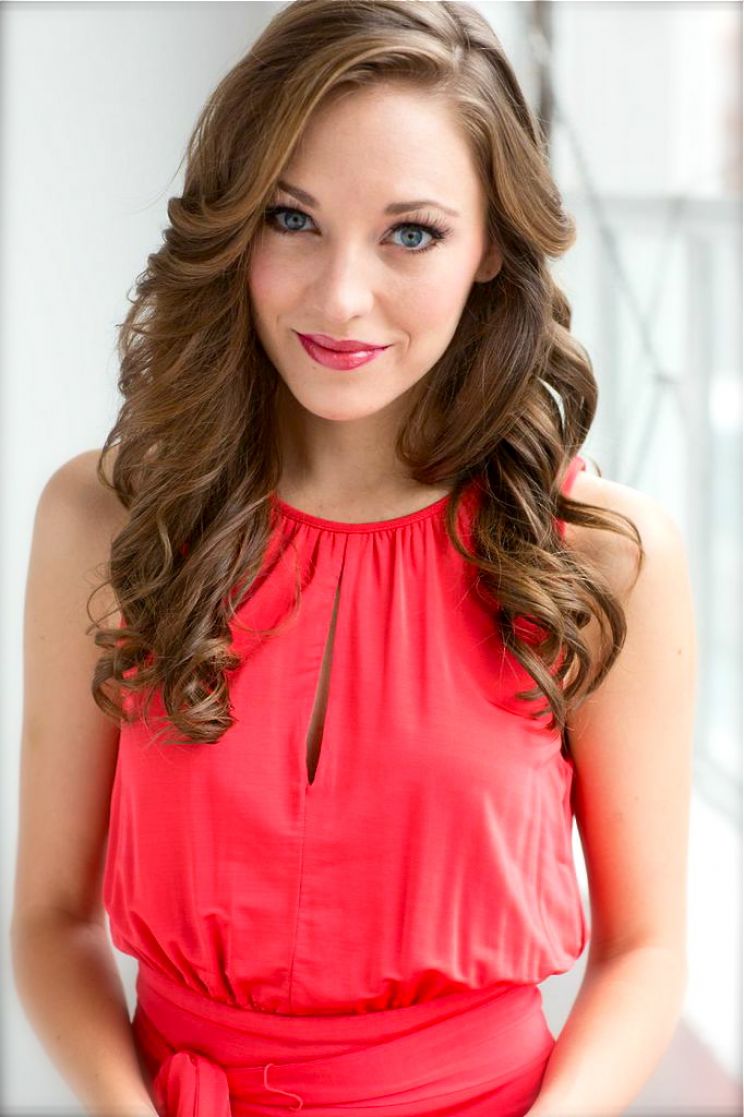 Laura Osnes