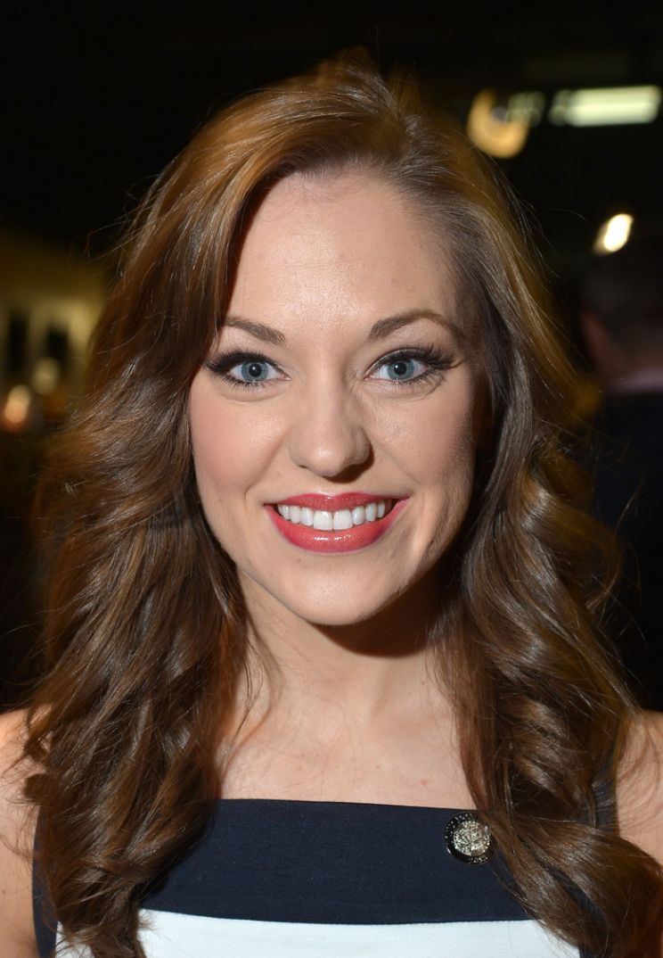 Laura Osnes