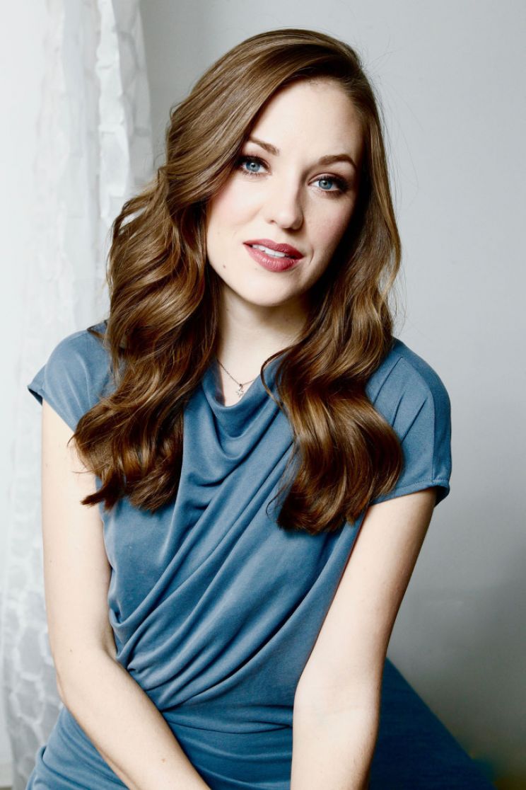 Laura Osnes