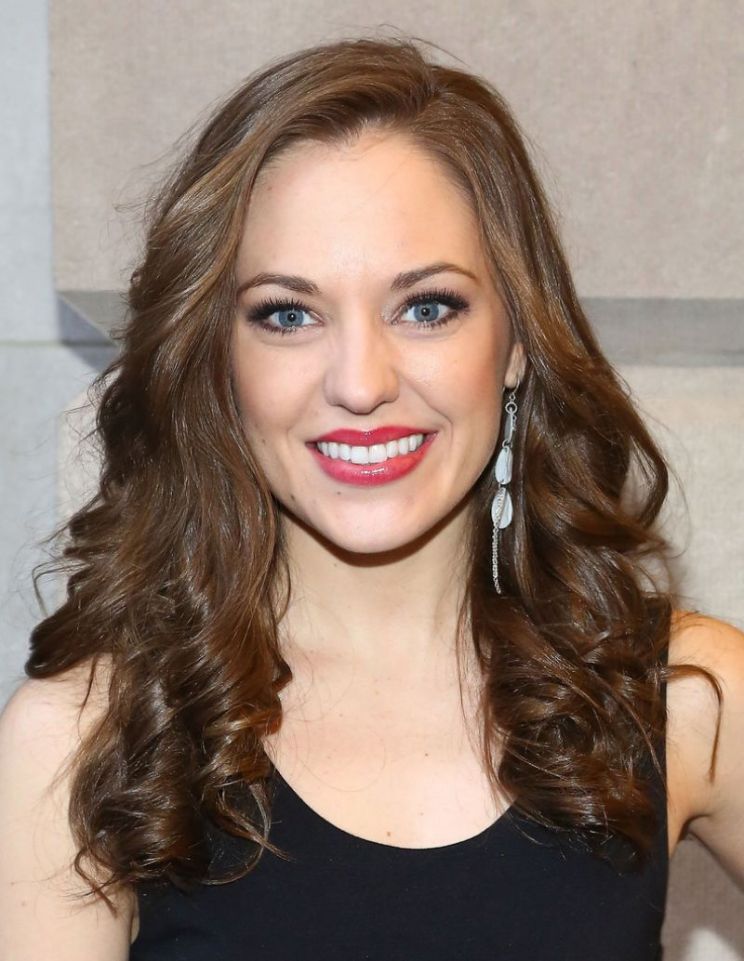 Laura Osnes