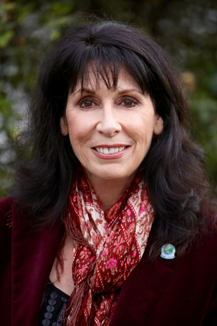 Laura Rosenthal