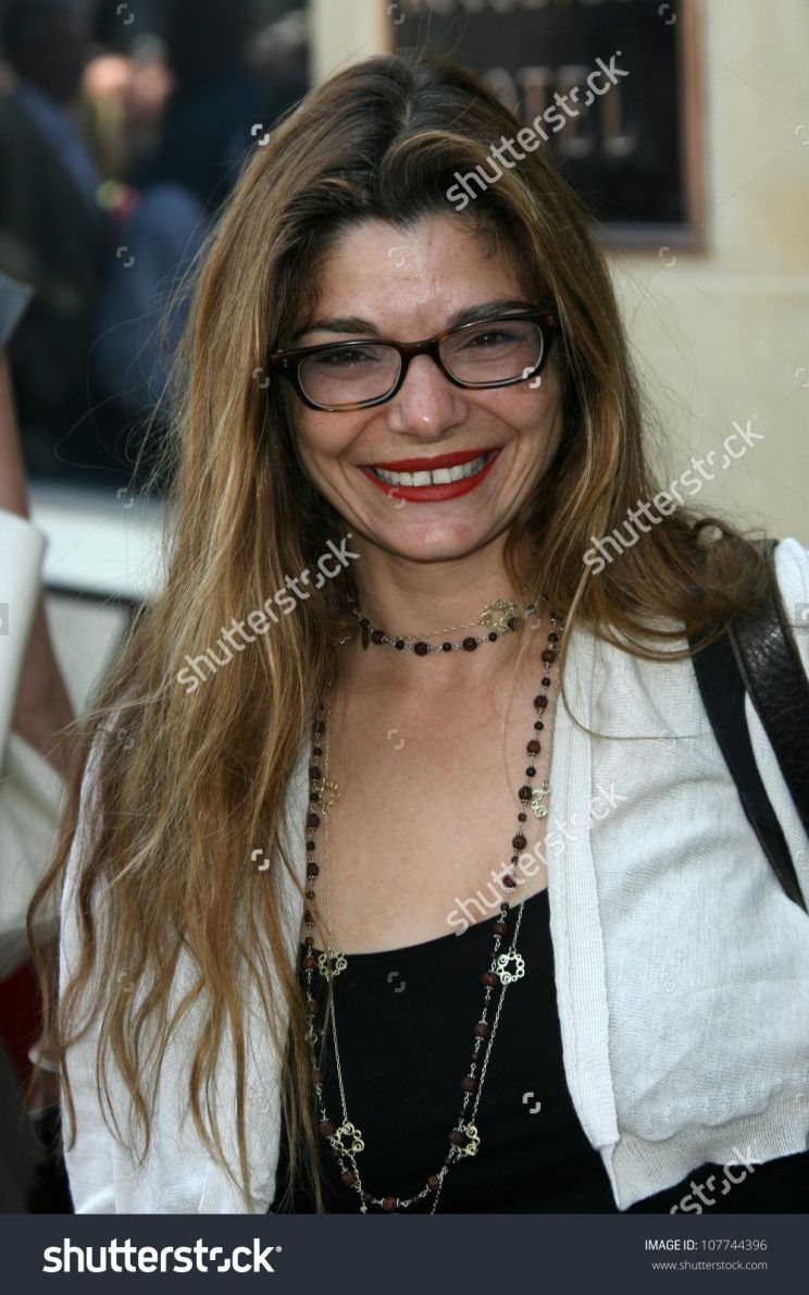 Laura San Giacomo