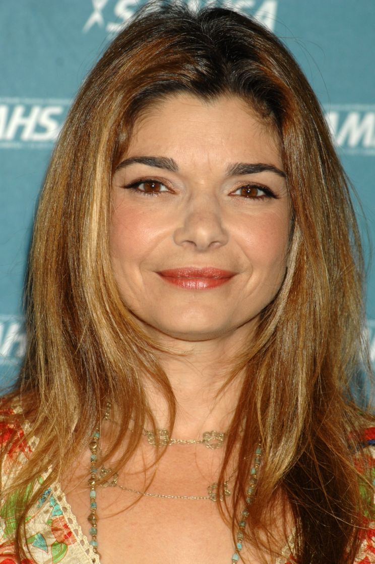 Laura San Giacomo