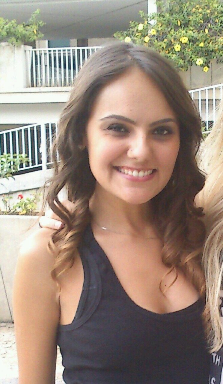 Laura Soares