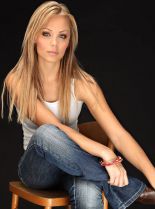 Laura Vandervoort