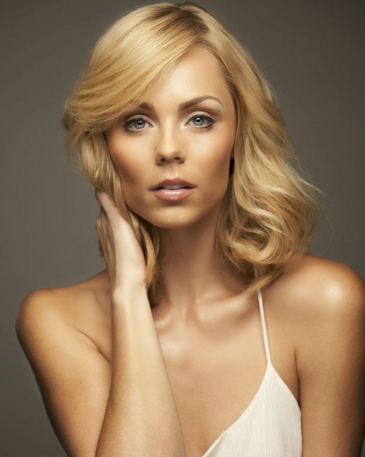 Laura Vandervoort