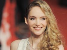 Laura Weissbecker #1435350 picture (Landscape Medium)