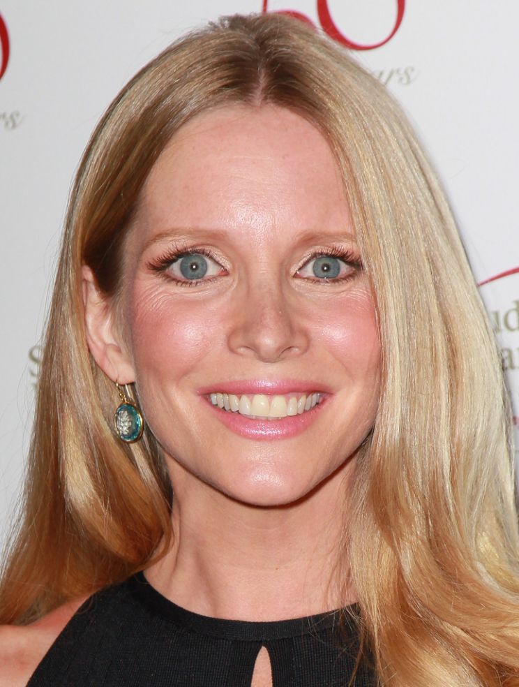 Lauralee Bell