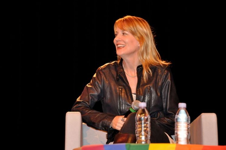 Laurel Holloman