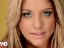 Lauren Alaina