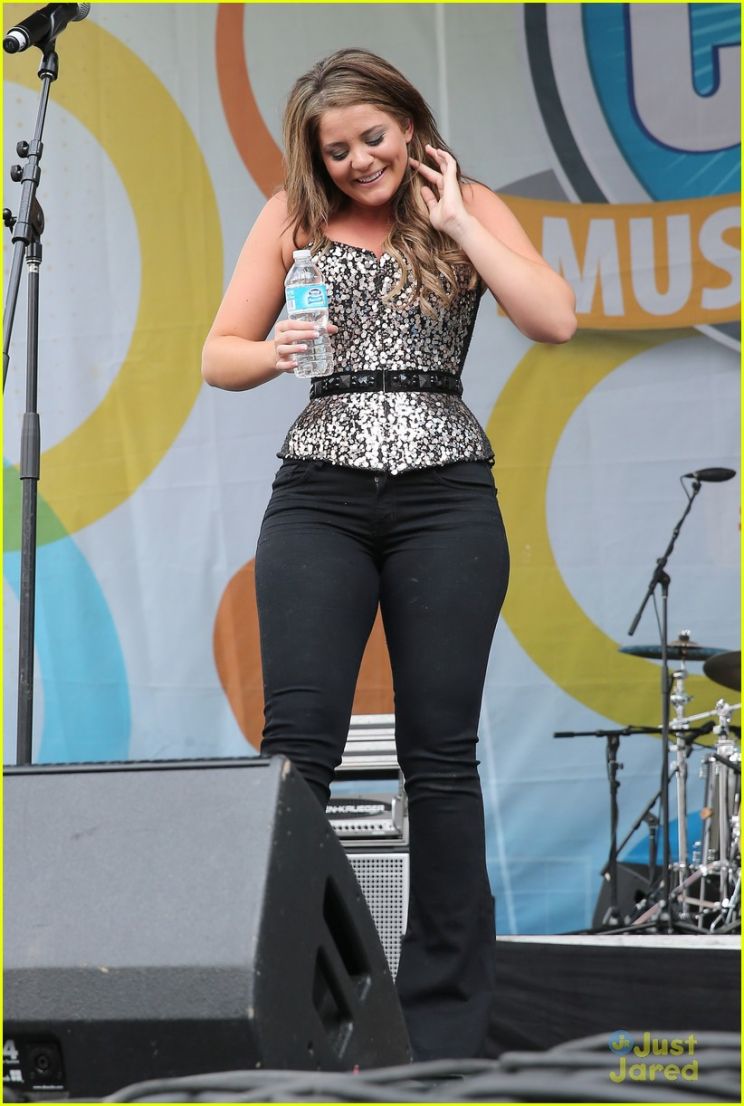 Lauren Alaina