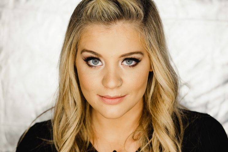 Lauren Alaina