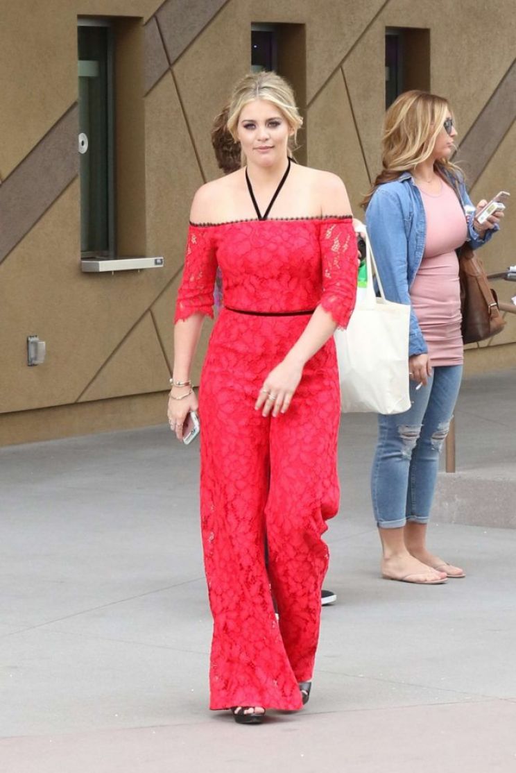 Lauren Alaina
