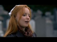 Lauren Ambrose photo
