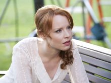 Lauren Ambrose