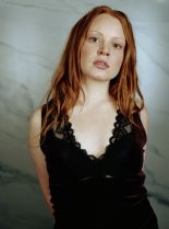 Lauren Ambrose photo