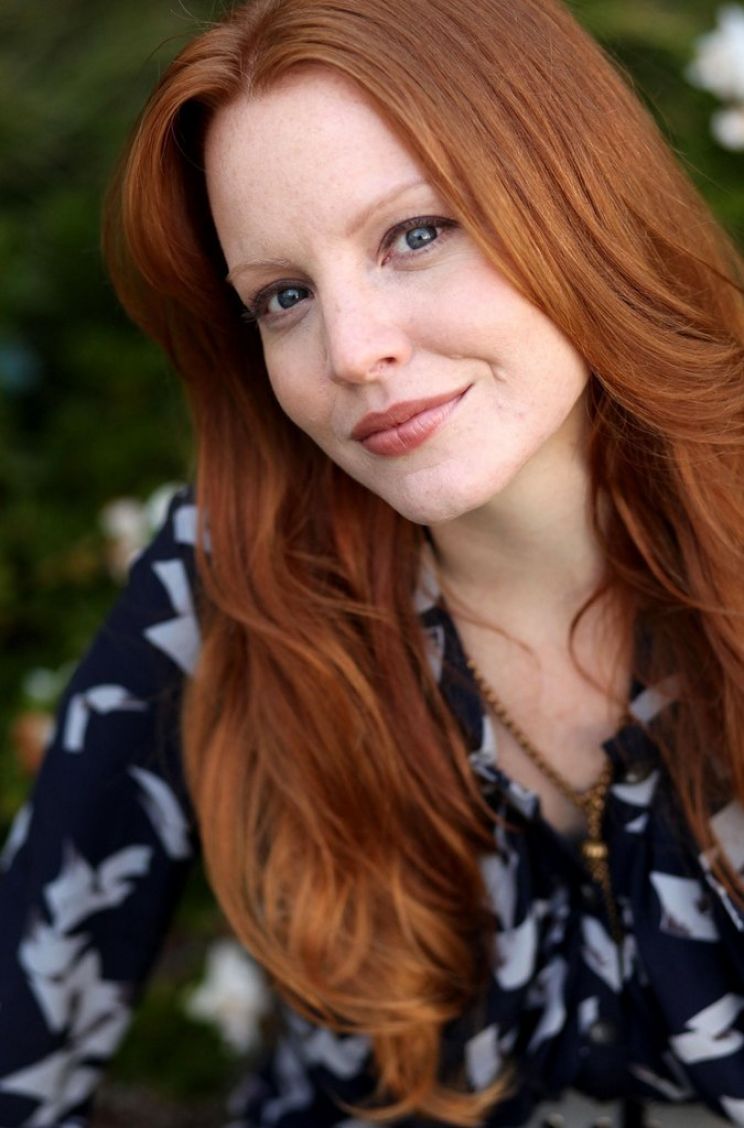 Lauren Ambrose