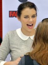 Lauren Cohan photo