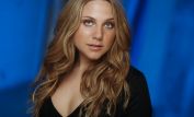 Lauren Collins