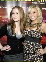 Lauren Collins #486026 picture (Portrait Medium)