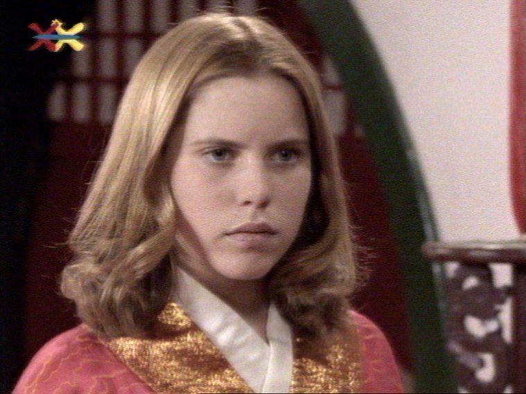 Ашка 2. Чародей сериал 1995. Чародей Страна Великого дракона сериал. Хезер Митчелл ашка. Хезер Митчелл чародей.