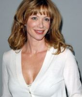 Lauren Holly