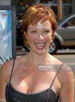 Lauren Holly